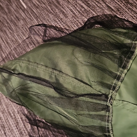 FORMAL PARTY DRESS - Picture 11 of 12